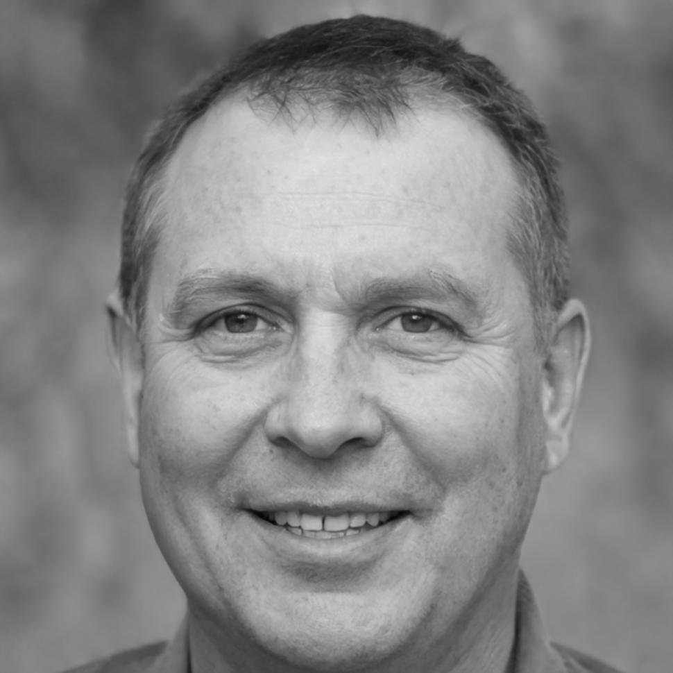 Thomas Müller, Hauptdozent für Finanzanalyse